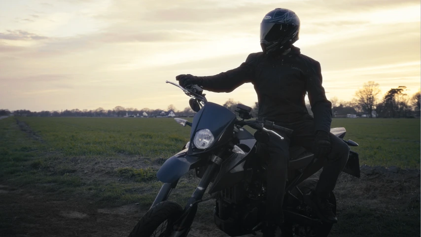 Aprilia SX 125 Video